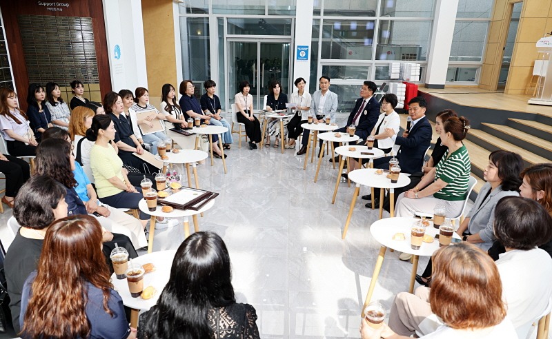 (5-2) 남동구 모범 보육교직원 표창 수여.jpg