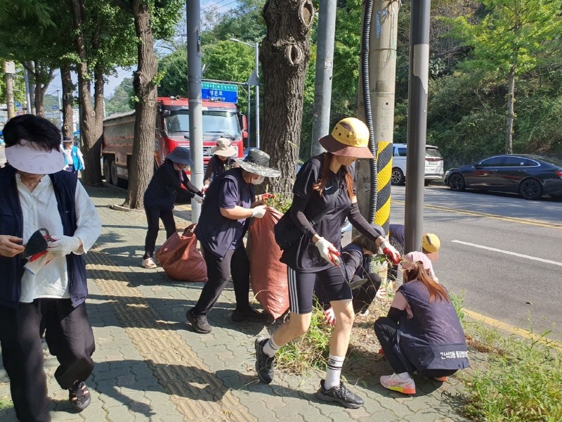 (9-2) 남동구, 각 동 추석 맞아 환경정비로 깨끗한 마을 조성(간석3동).jpg